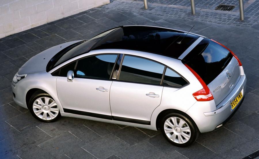  Citroen C4 2004 года  (UK) (фото 10 из 14)